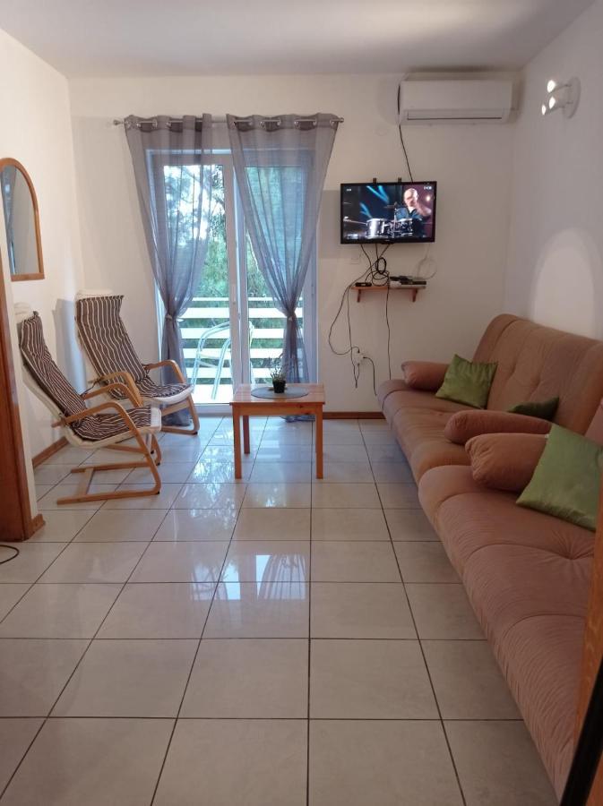 אומיס Nemira Beach Apartments מראה חיצוני תמונה
