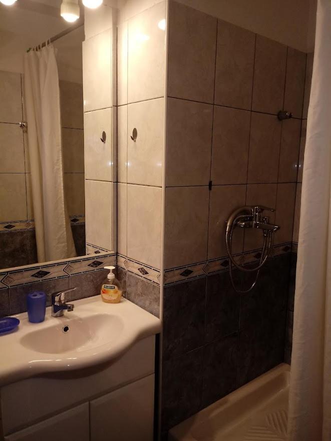 אומיס Nemira Beach Apartments מראה חיצוני תמונה