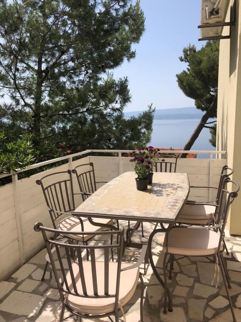 אומיס Nemira Beach Apartments מראה חיצוני תמונה