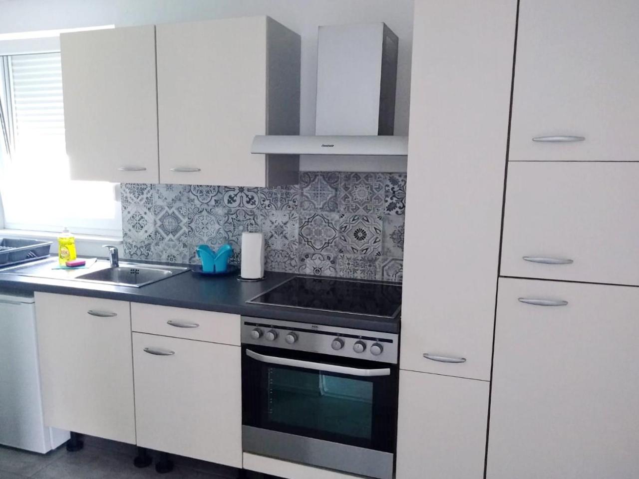 אומיס Nemira Beach Apartments מראה חיצוני תמונה